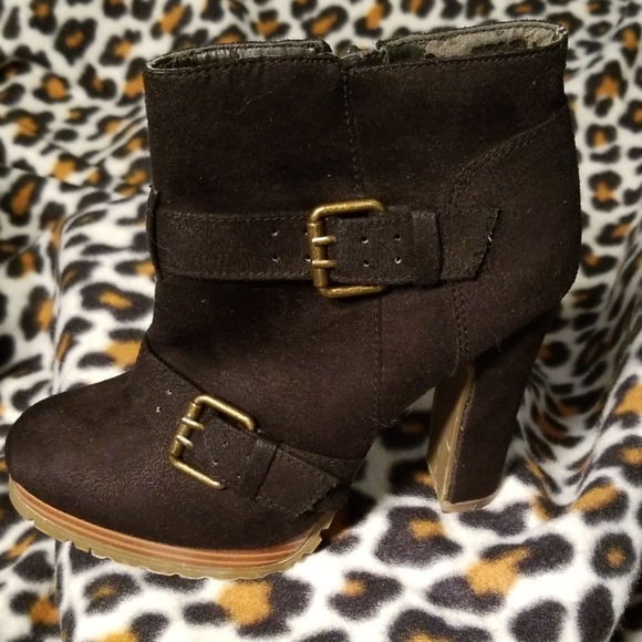 Mossimo " Black Ankle " Double Buckle Boots - Picture 2 of 6